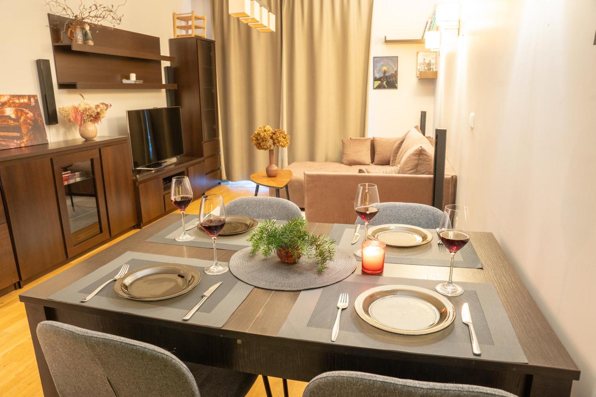 Butas Hygge Oasis For Family With Free Parking And Wi Fi *